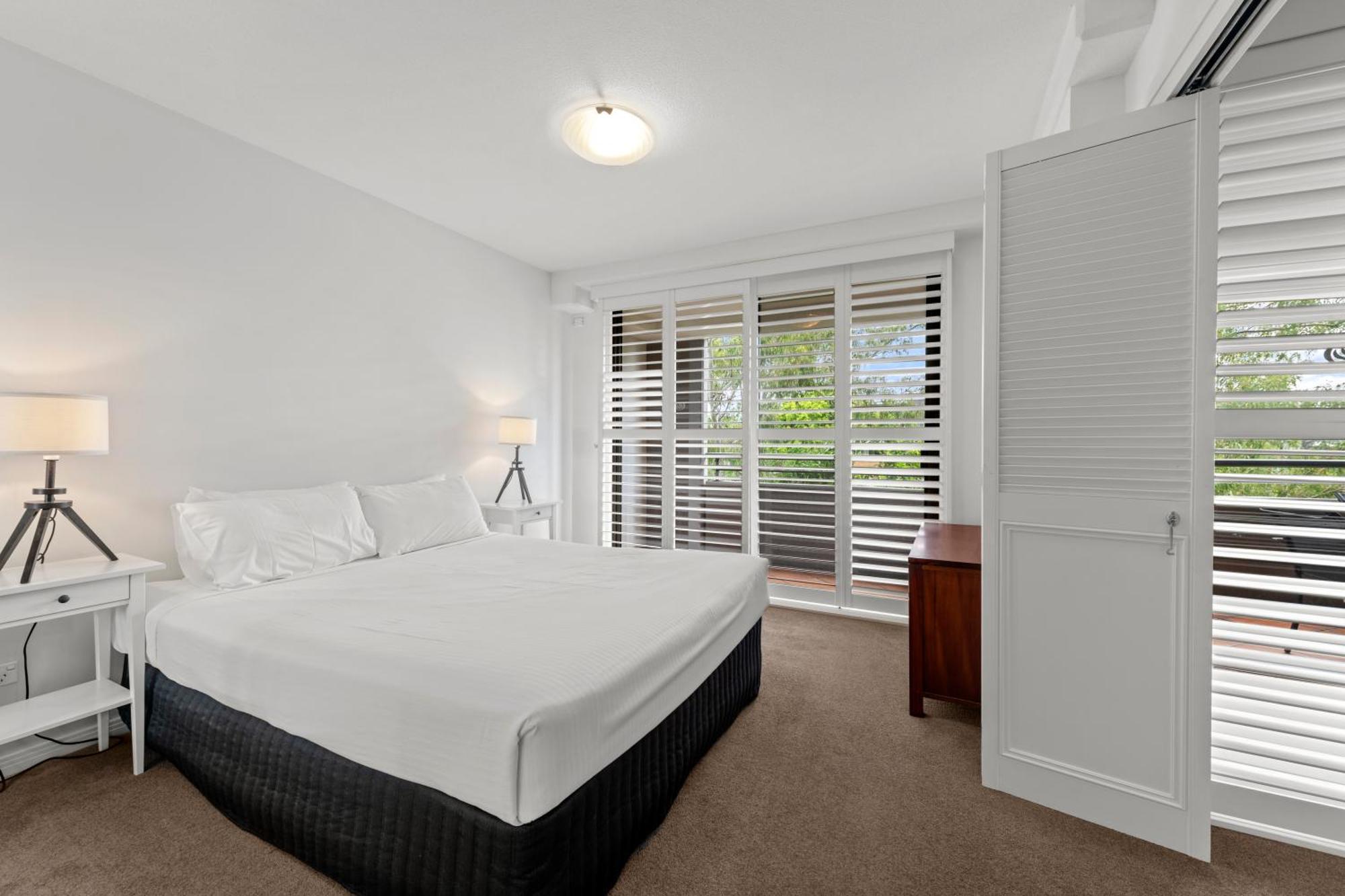 The Oasis Apartments Brisbane Extérieur photo