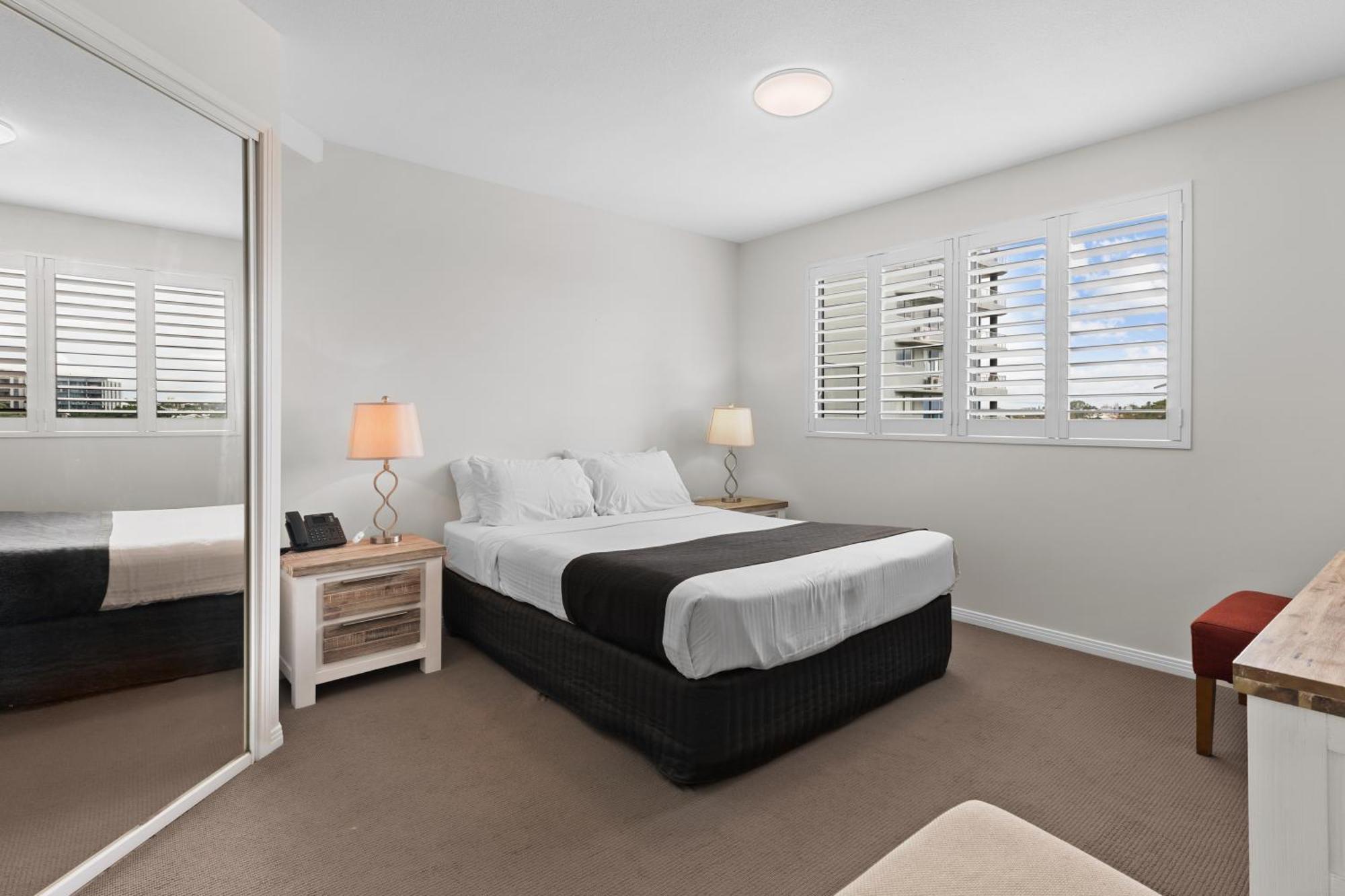 The Oasis Apartments Brisbane Extérieur photo
