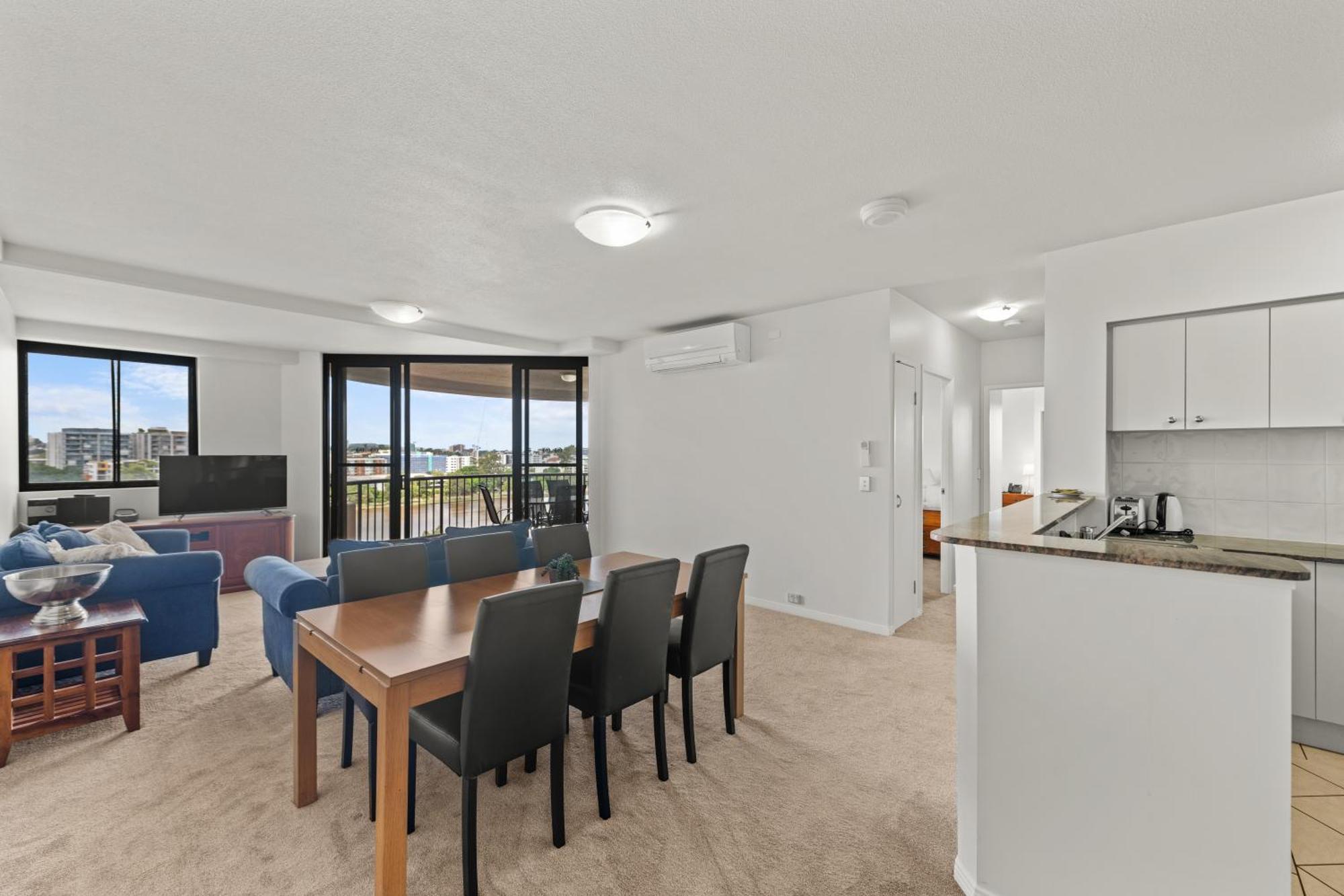 The Oasis Apartments Brisbane Extérieur photo