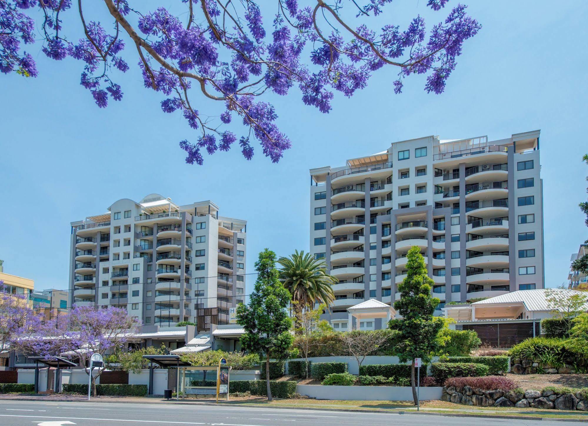 The Oasis Apartments Brisbane Extérieur photo