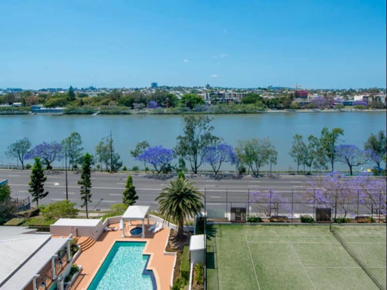 The Oasis Apartments Brisbane Extérieur photo