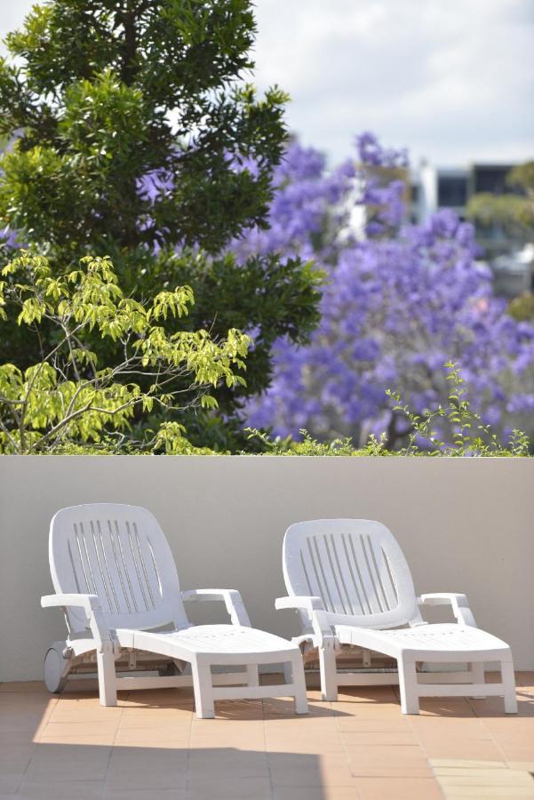 The Oasis Apartments Brisbane Extérieur photo